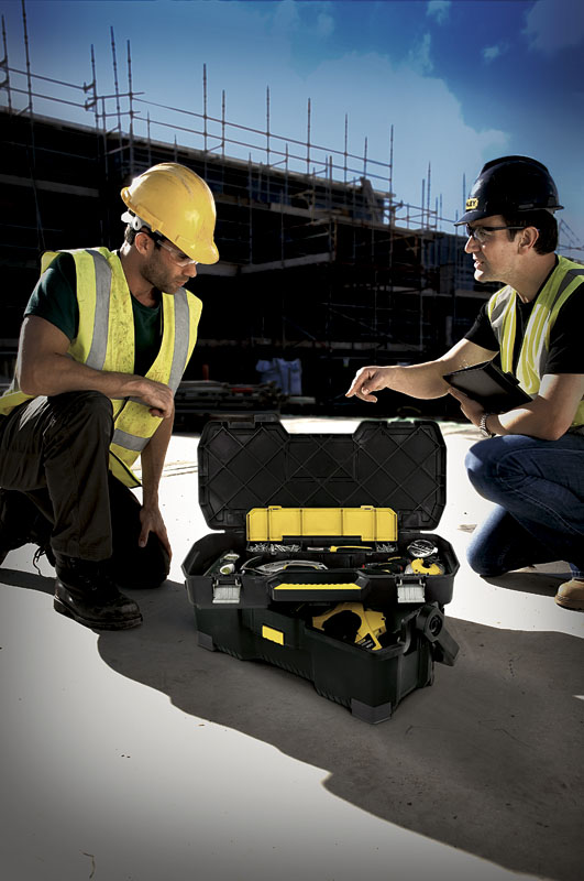 STANLEY SKRZYNIA NARZ�DZIOWA 24’’ Z KASET� 97-506