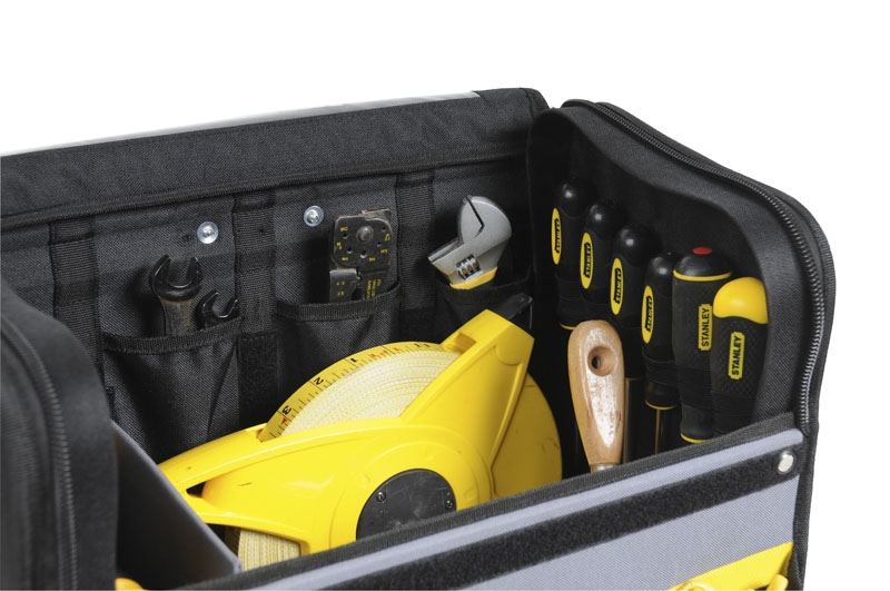 STANLEY TORBA NARZ�DZIOWA 18” NA KO�ACH 97-515