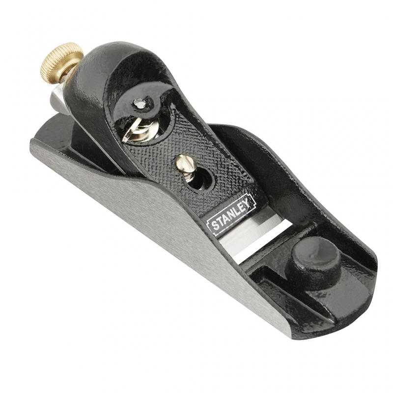 STRUG R�WNIAK STANDARD 12-220