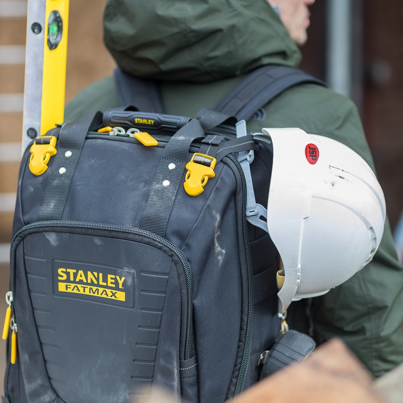PLECAK Z SZYBKIM DOST�PEM STANLEY FATMAX 80144