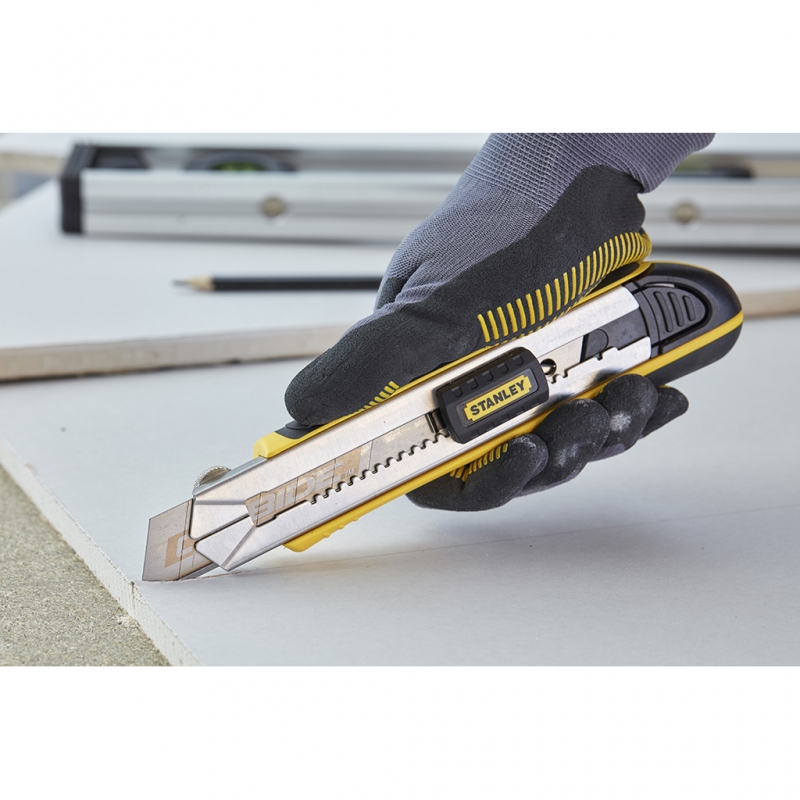 Nӯ STANLEY FATMAX OSTRZE �AMANE 18 mm x 6 ostrza 10-481
