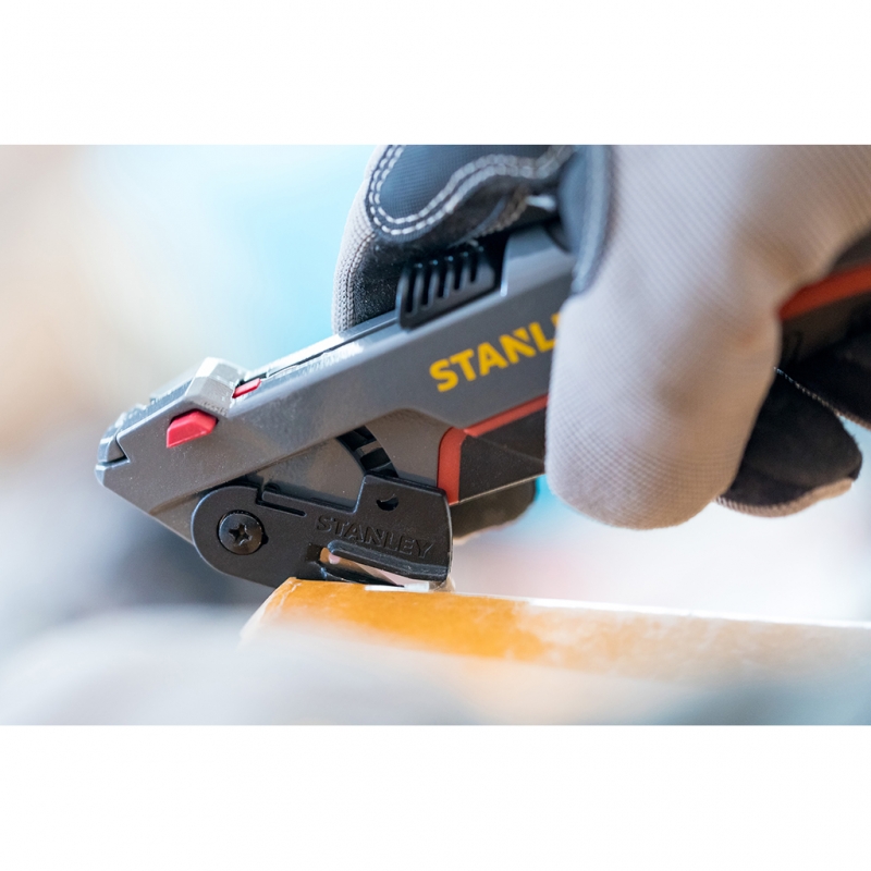 Nӯ STANLEY&reg; FATMAX Z AUTOMATYCZNIE CHOWANYM OSTRZEM 10-242