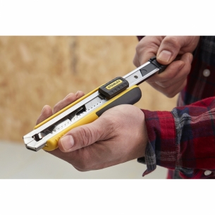 Nӯ STANLEY FATMAX OSTRZE �AMANE 18 mm x 6 ostrza 10-481